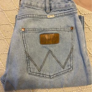 Wrangler Jeans. Mismatched denim. Size 30.